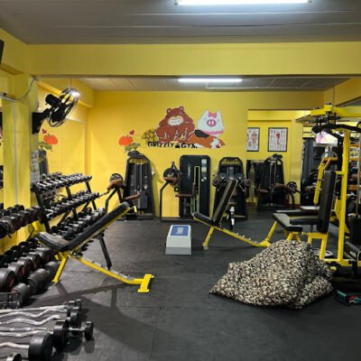 GRIZZLY GYM ถ้ำหมี