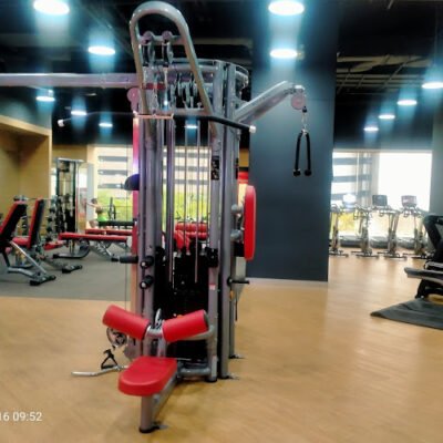 Jetts 24 Hour Fitness - SJ Infinite (จตุจักร)