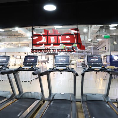 Jetts 24 Hours Fitness - Siam Square One