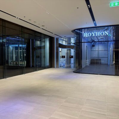 HOYHON (ห้อยโหน) PARK SILOM